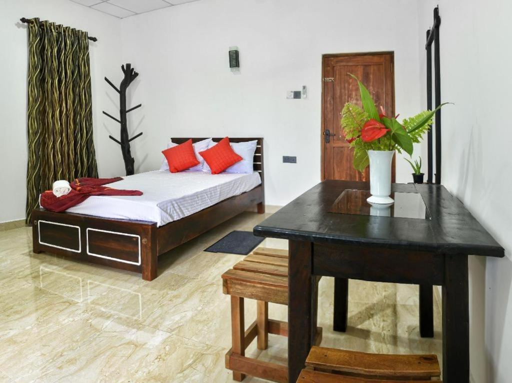 Ananthara Resort アヌラーダプラ エクステリア 写真