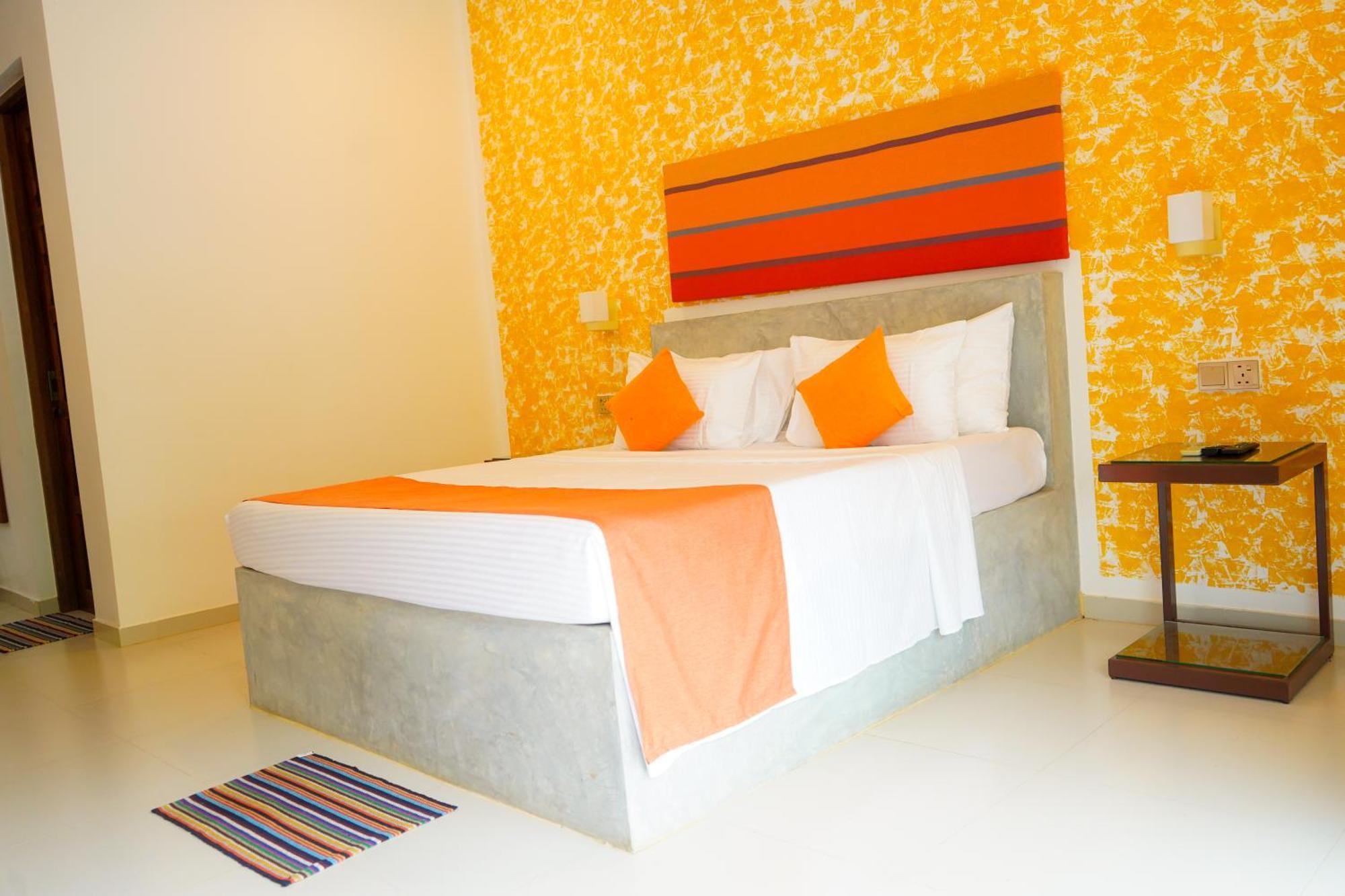 Ananthara Resort アヌラーダプラ エクステリア 写真