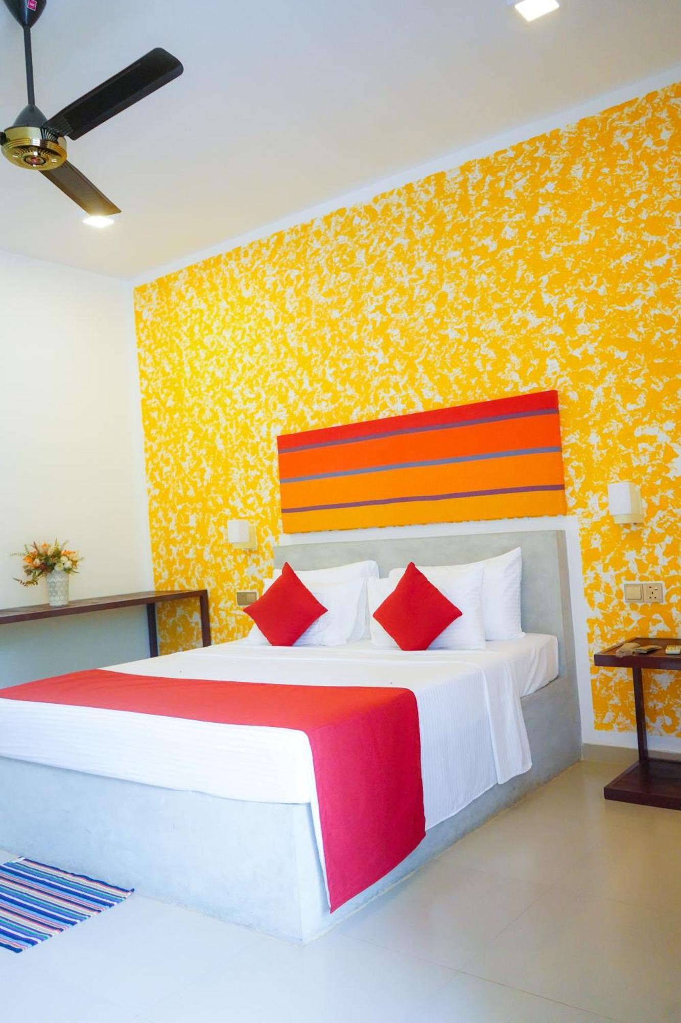Ananthara Resort アヌラーダプラ エクステリア 写真