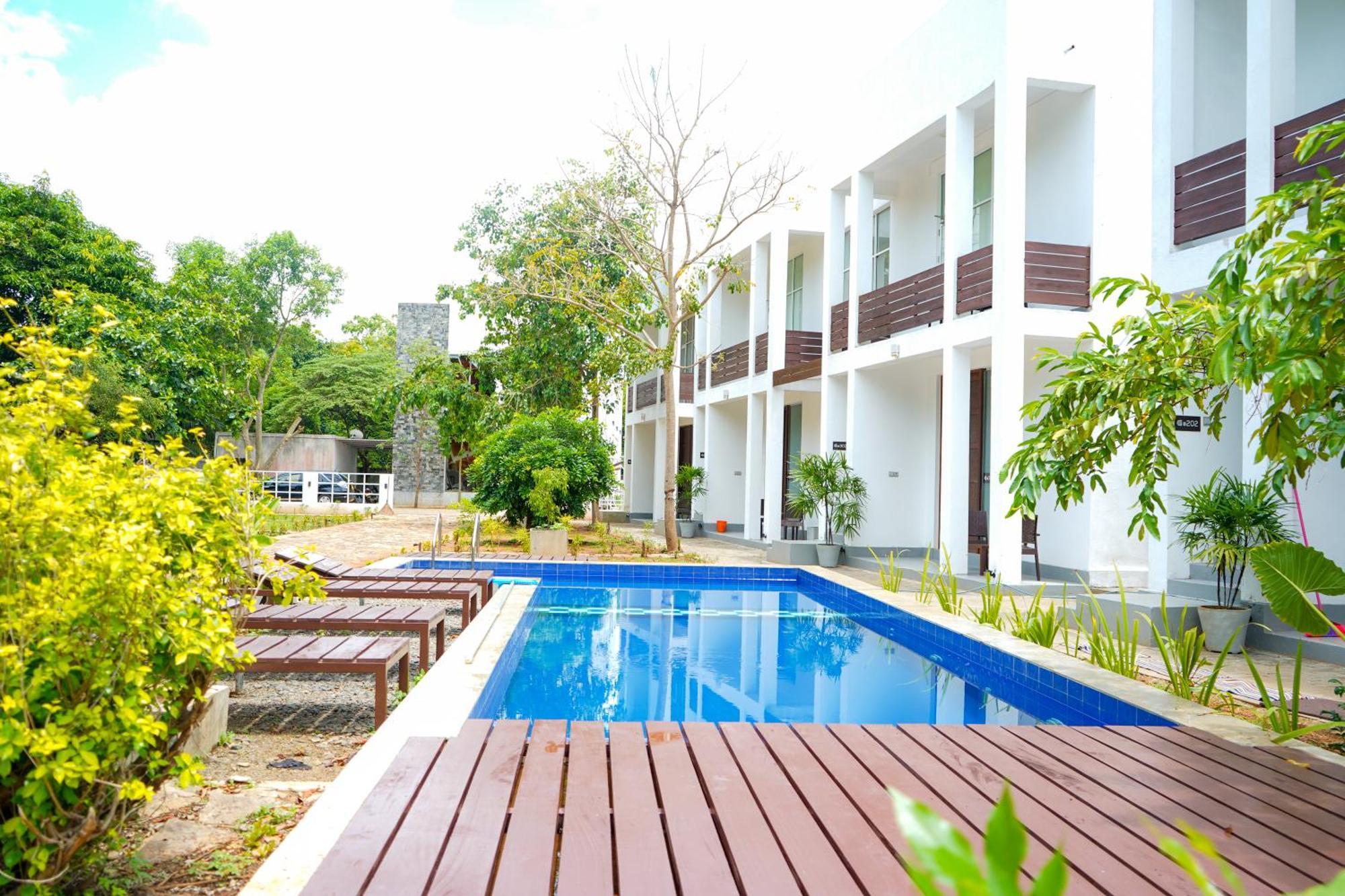 Ananthara Resort アヌラーダプラ エクステリア 写真