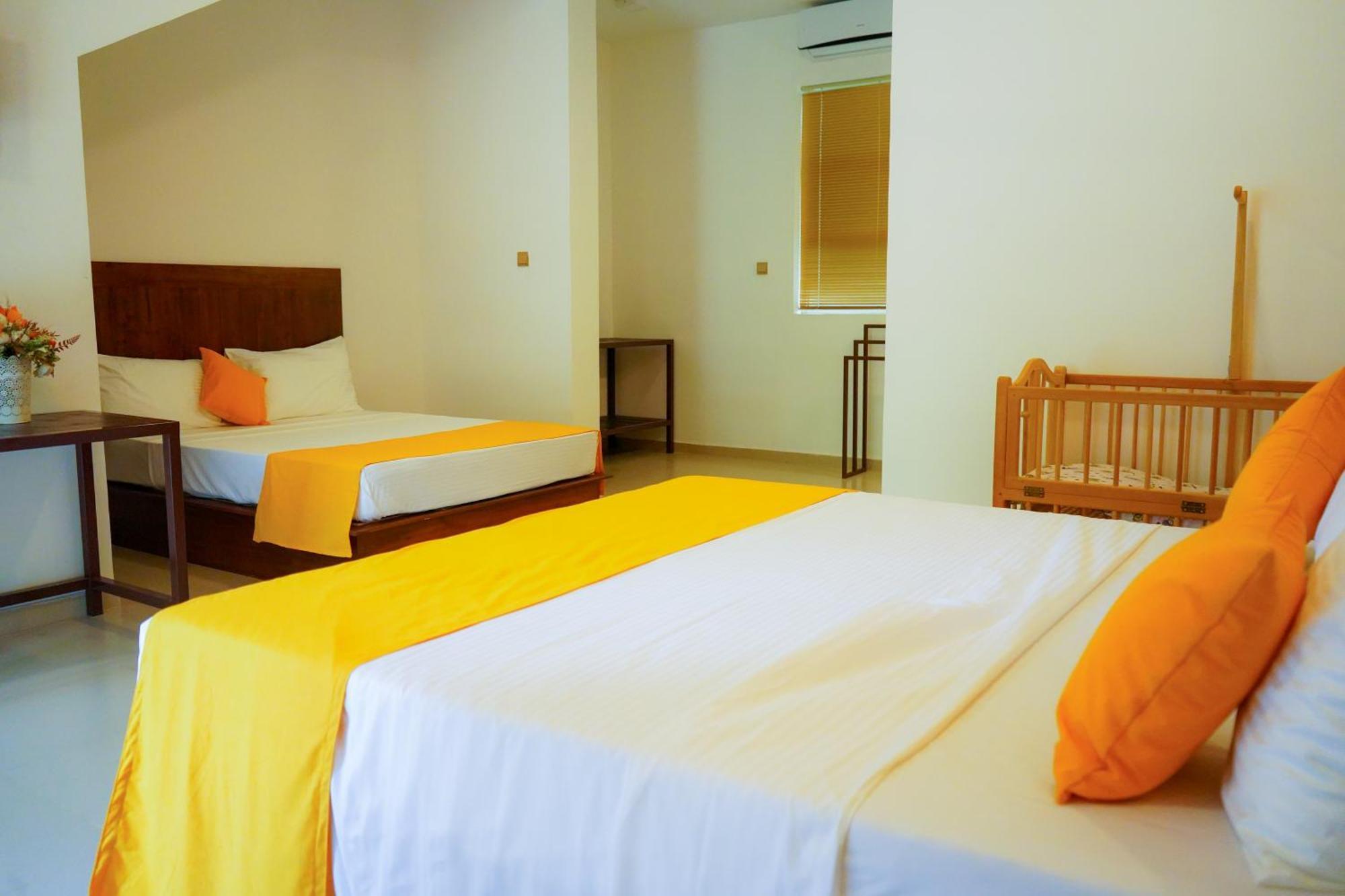 Ananthara Resort アヌラーダプラ エクステリア 写真