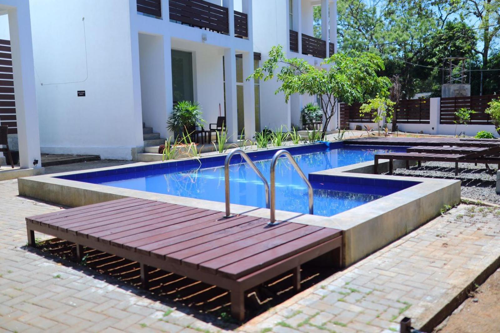 Ananthara Resort アヌラーダプラ エクステリア 写真